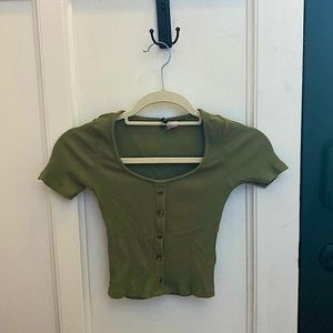 Green H&M t-shirt with buttons (XS)